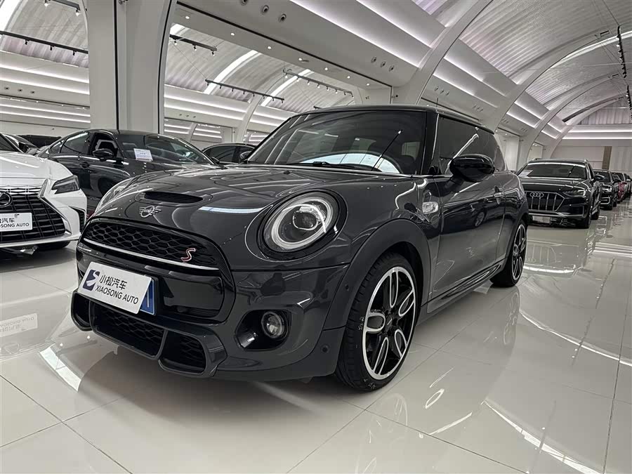 MINI MINI 2021