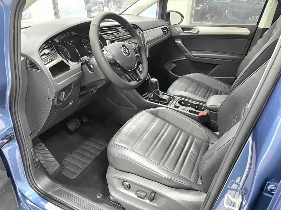 Volkswagen Touran 2022