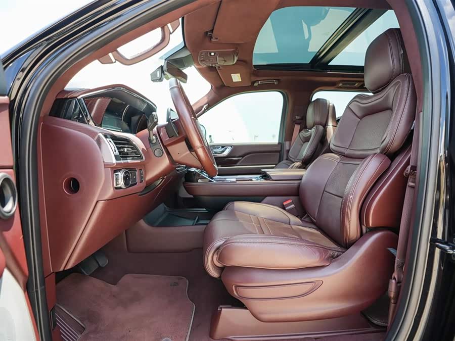 Lincoln Navigator 2020