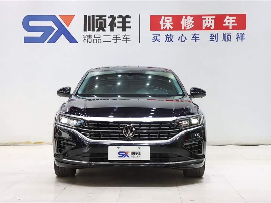 Volkswagen Passat 2023