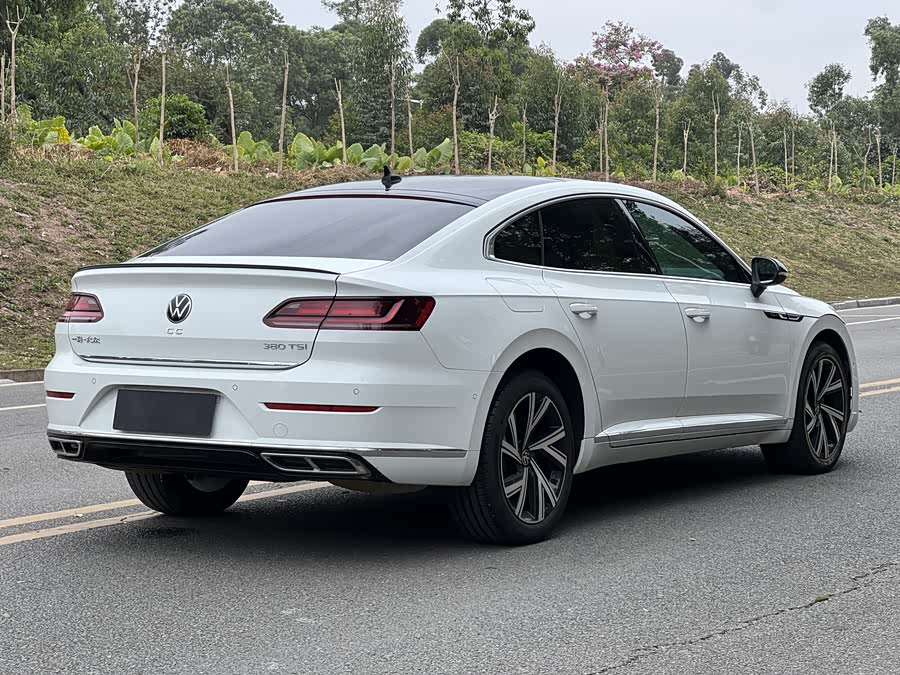 Volkswagen CC 2021