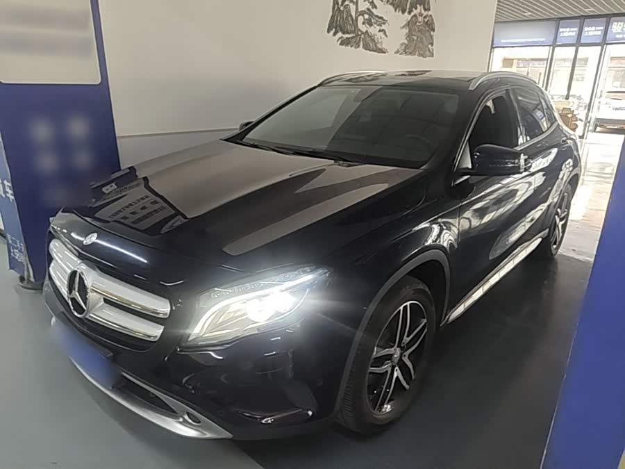Mercedes-Benz GLA 2016