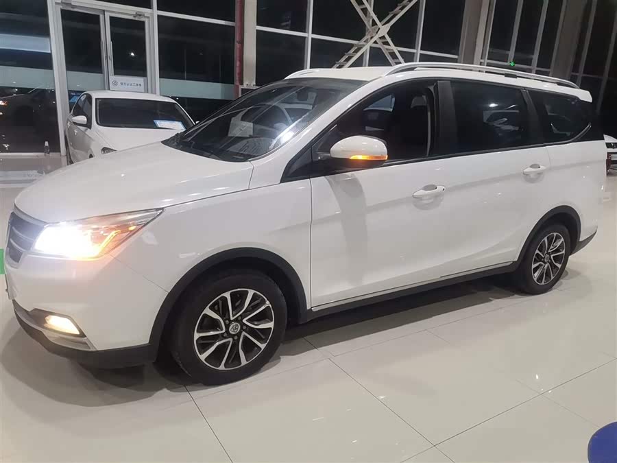 Baojun 730 2019