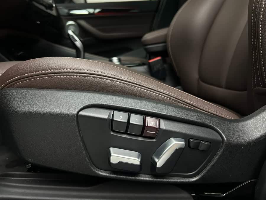 BMW X1 2022 — фото 15