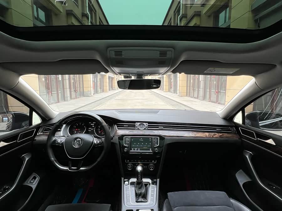 Volkswagen Magotan 2017