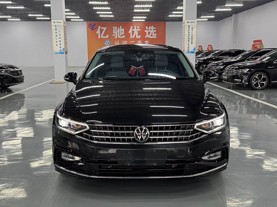 Volkswagen Magotan 2024