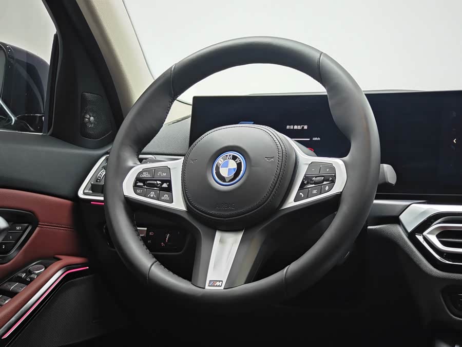BMW i3 2022 — фото 17