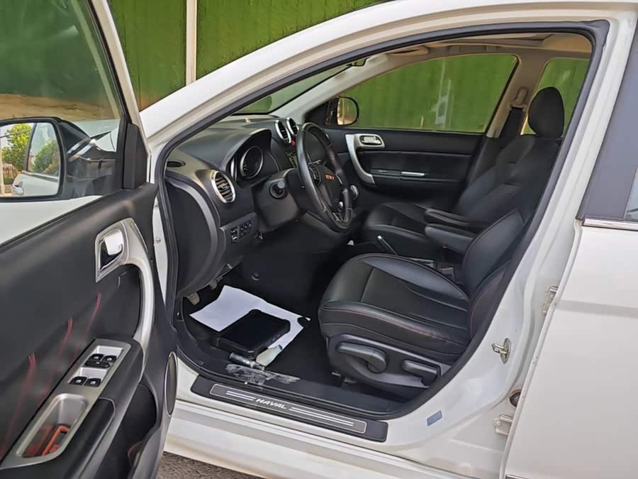 Haval H6 2015 — фото 16