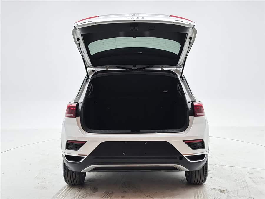 Volkswagen T-Roc 2022 — фото 8