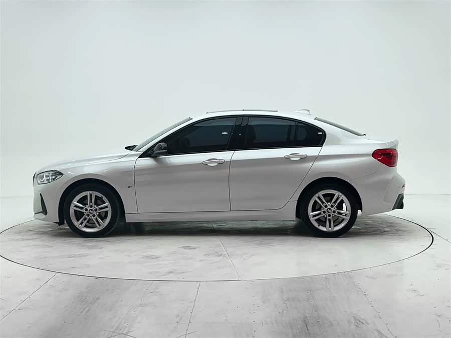 BMW 1 Series 2022