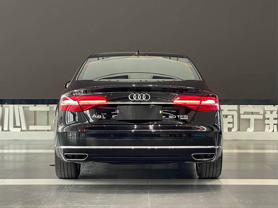 Audi A8 2016