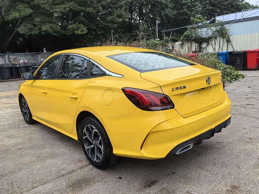MG MG5 2021