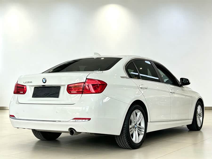 BMW 3 Series 2016