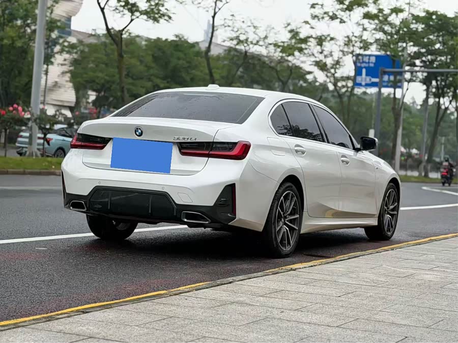 BMW 3 Series 2024