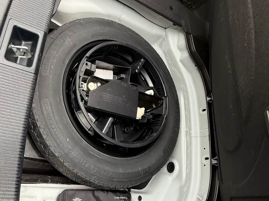 Mercedes-Benz C-Class 2013 — фото 16