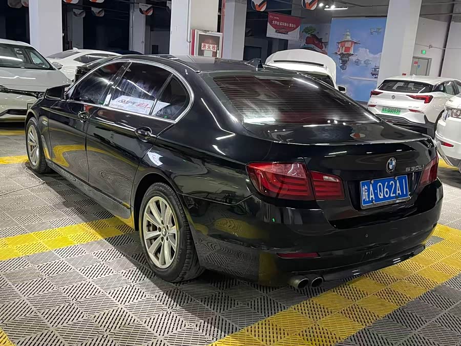 BMW 5 Series 2012
