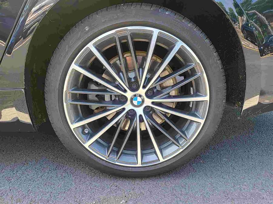 BMW 5 Series 2022