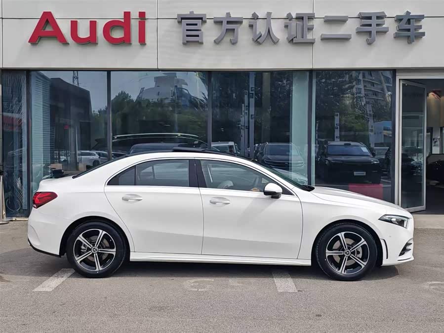 Mercedes-Benz A-Class 2022 — фото 8