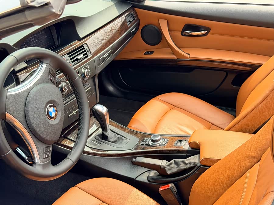BMW 3 Series 2011
