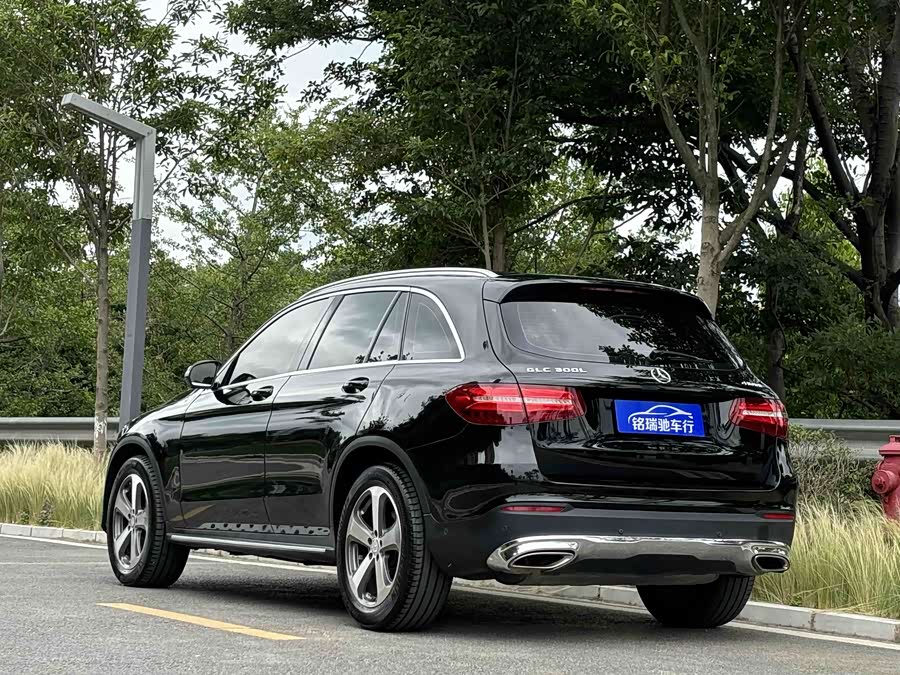 Mercedes-Benz GLC 2016