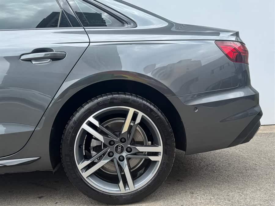 Audi A4L 2022