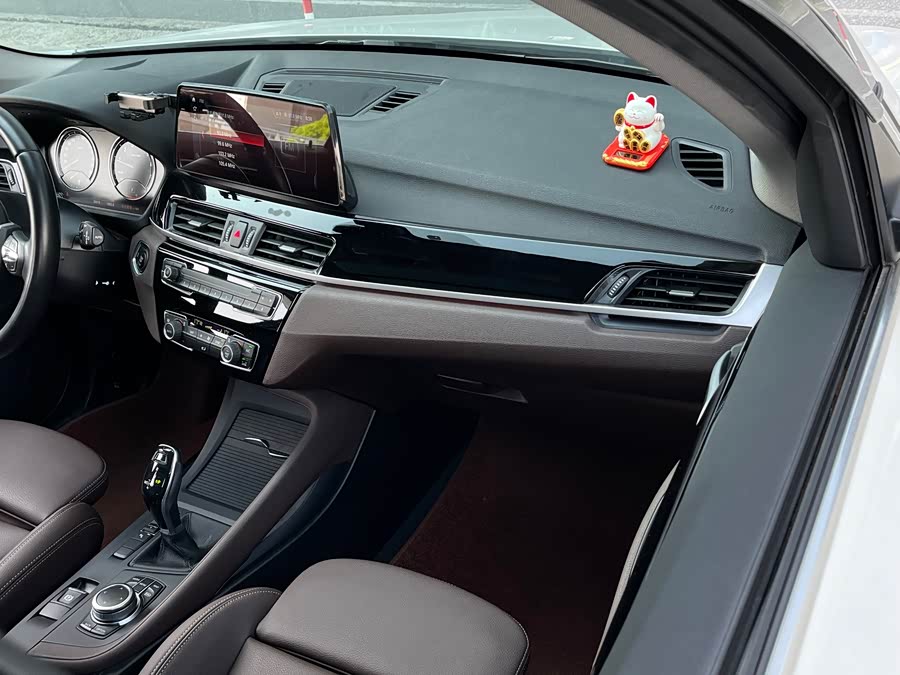 BMW X1 2022 — фото 13