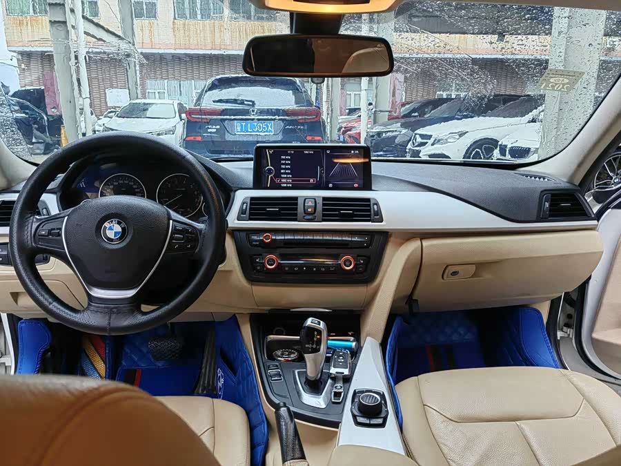 BMW 3 Series 2013