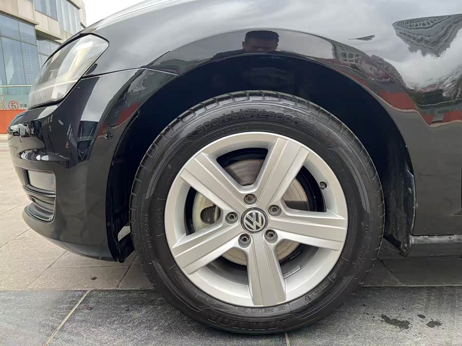 Volkswagen Golf 2014