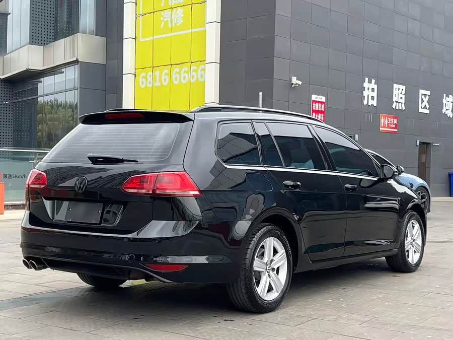 Volkswagen Golf 2014