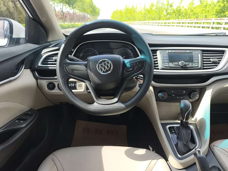 Buick Excelle 2016 — фото 11