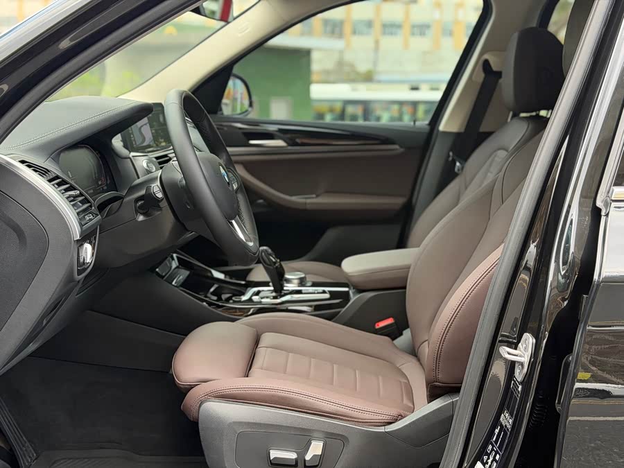 BMW X3 2021
