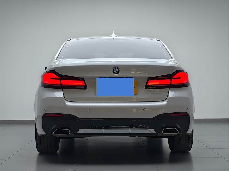 BMW 5 Series 2022