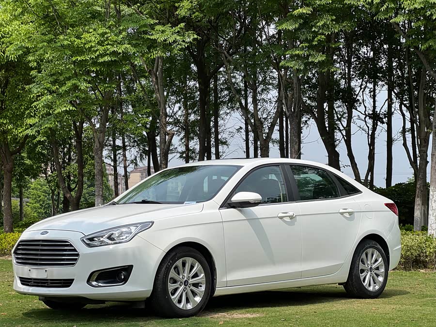 Ford Forrest 2015