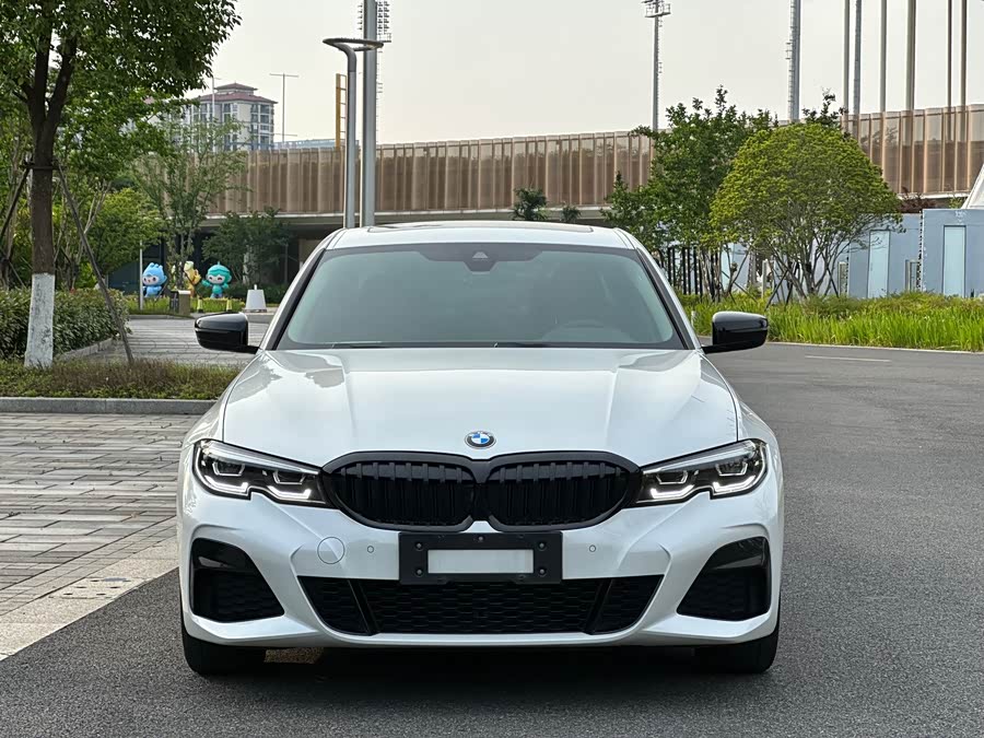 BMW 3 Series 2022