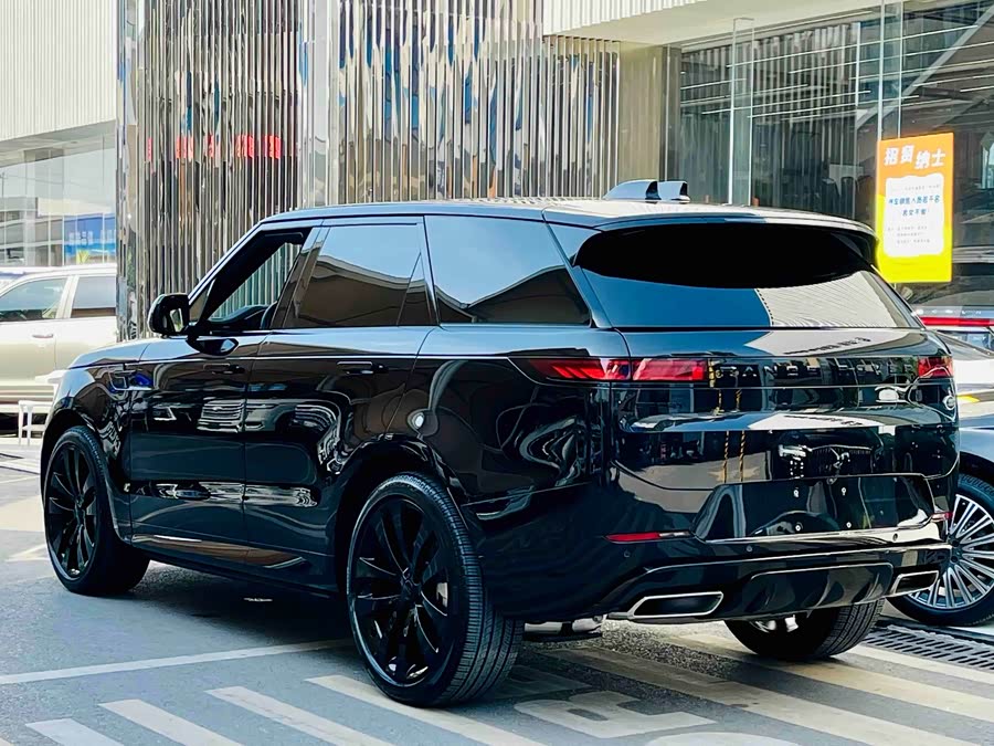 Land Rover Range Rover Sport 2026