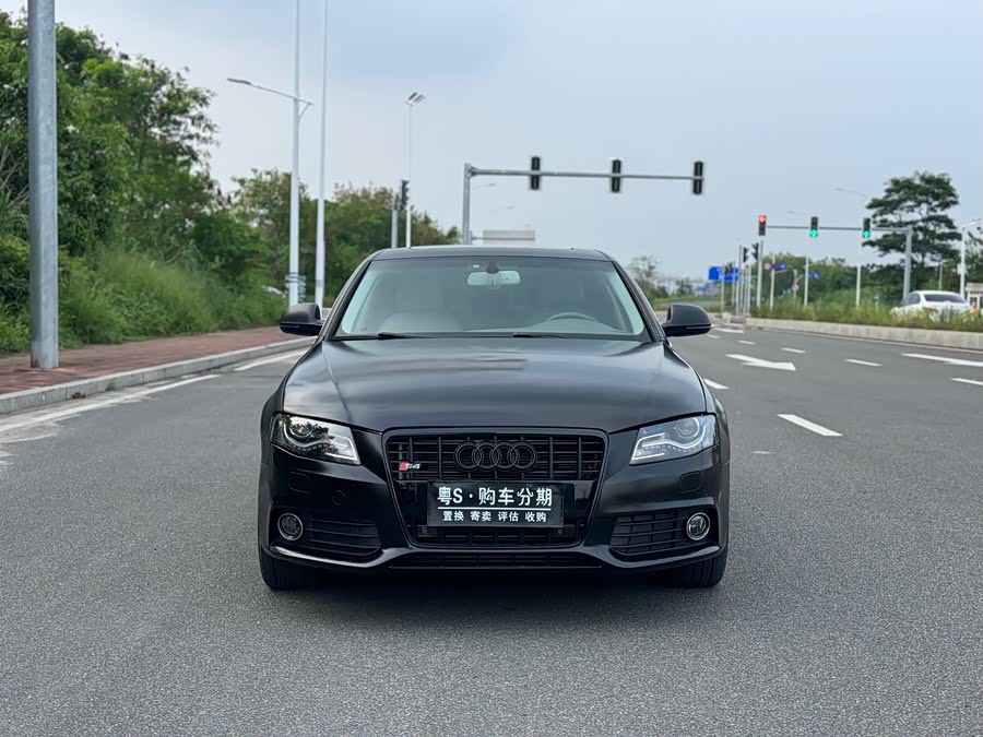 Audi A4L 2010