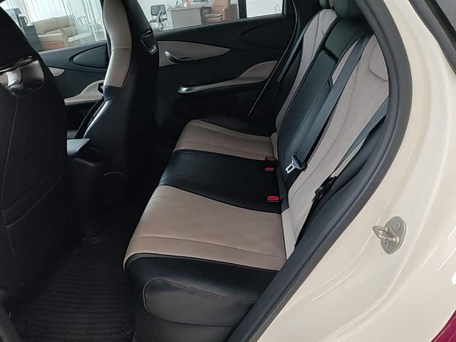 BYD Dolphin 2023 — фото 17