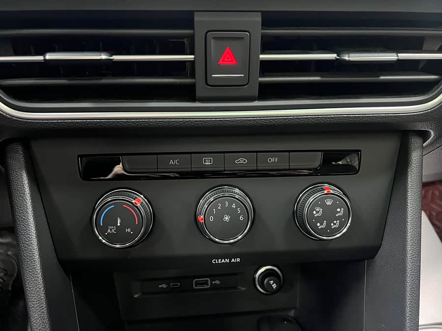 Volkswagen Tiguan L 2023 — фото 11