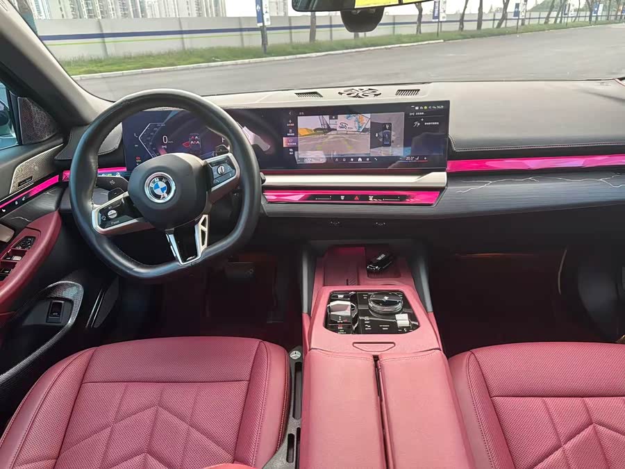 BMW 5 Series 2024