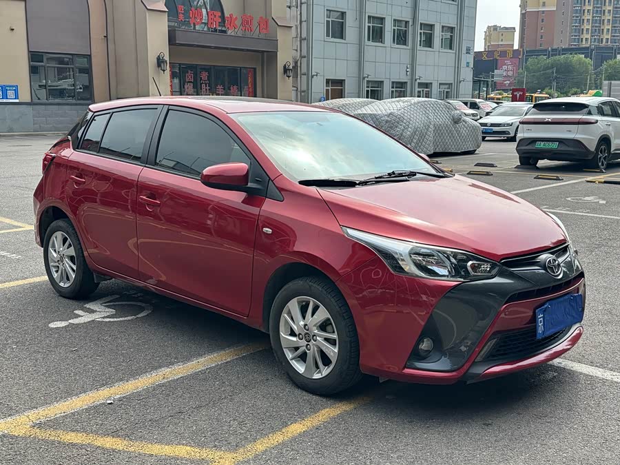 Toyota Yaris L 2016