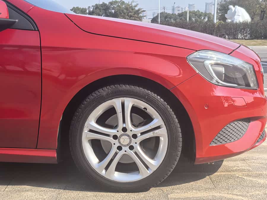 Mercedes-Benz A-Class 2015 — фото 8