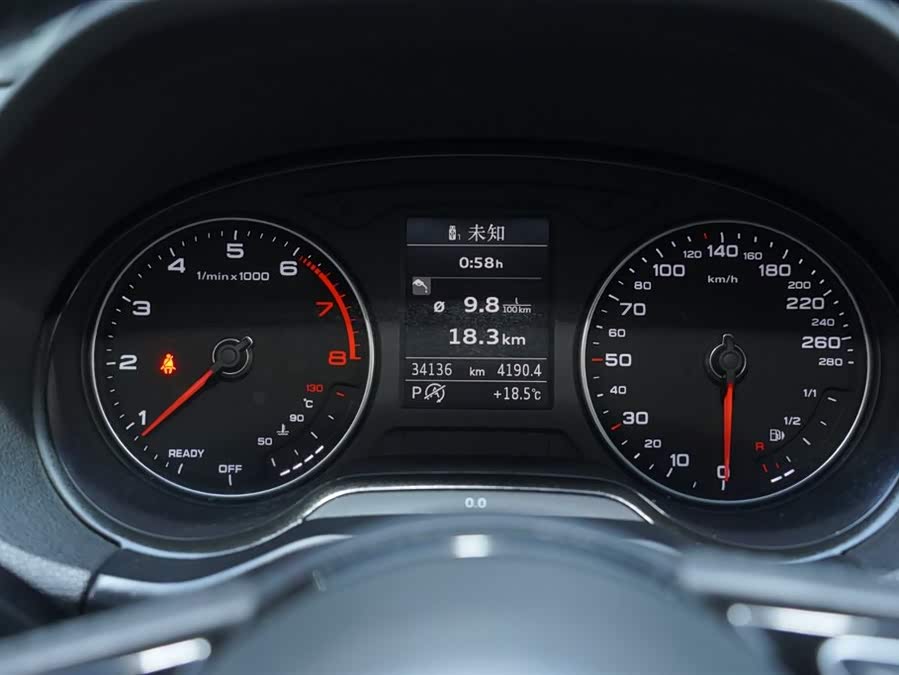 Audi Q2L 2020