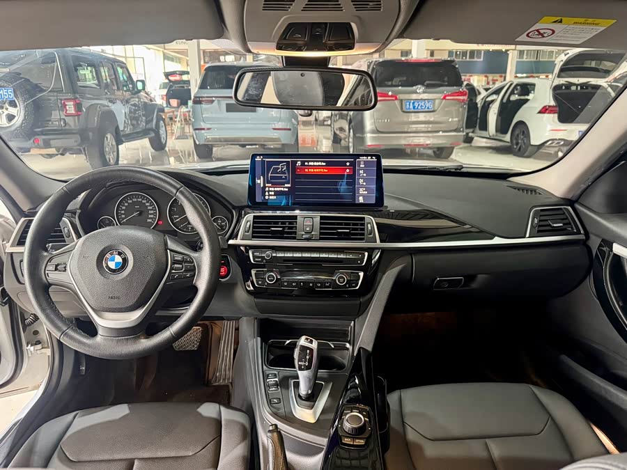 BMW 3 Series 2017