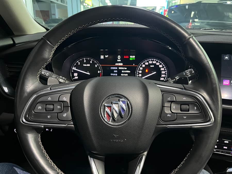Buick Envision Plus 2023 — фото 20
