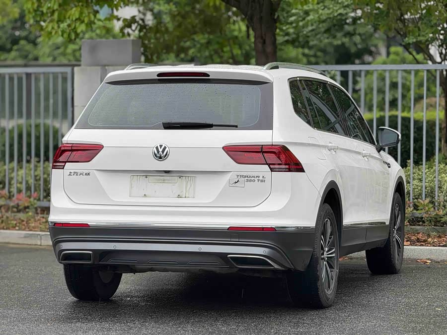 Volkswagen Tiguan L 2017