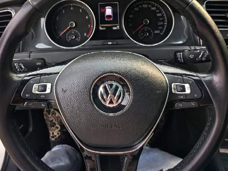 Volkswagen Golf 2019