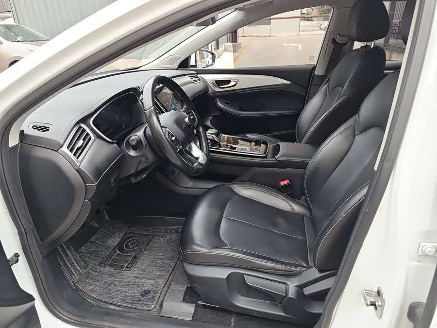 Roewe MAX 2022