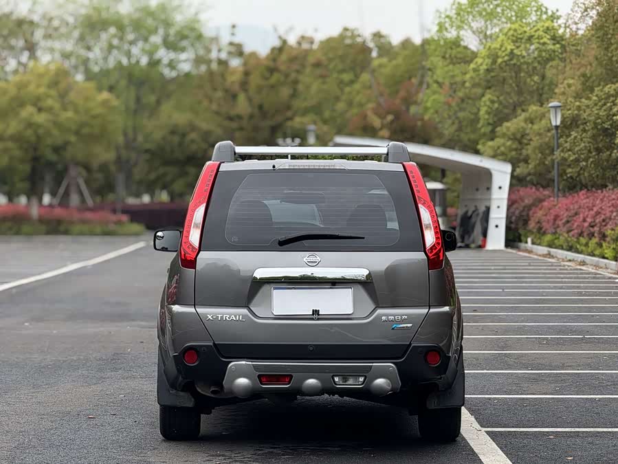 Nissan X-Trail 2012