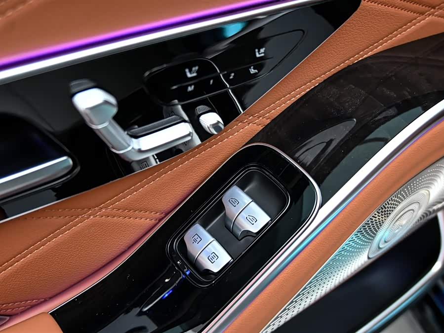 Mercedes-Benz Maybach S-Class 2025 — фото 25