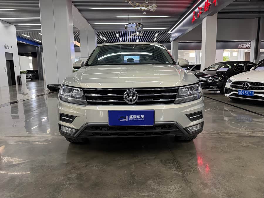 Volkswagen Tiguan L 2020